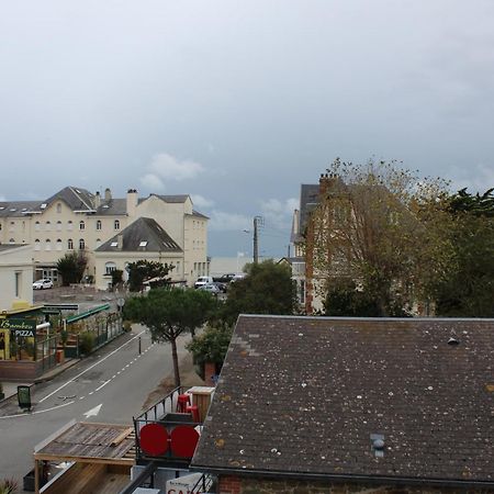 Hotel Des Pins Jullouville-les-Pins Pokój zdjęcie