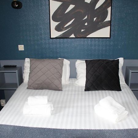 Hotel Des Pins Jullouville-les-Pins Pokój zdjęcie
