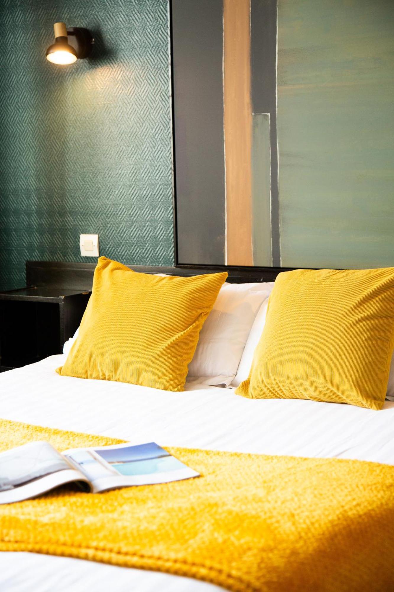 Hotel Des Pins Jullouville-les-Pins Zewnętrze zdjęcie