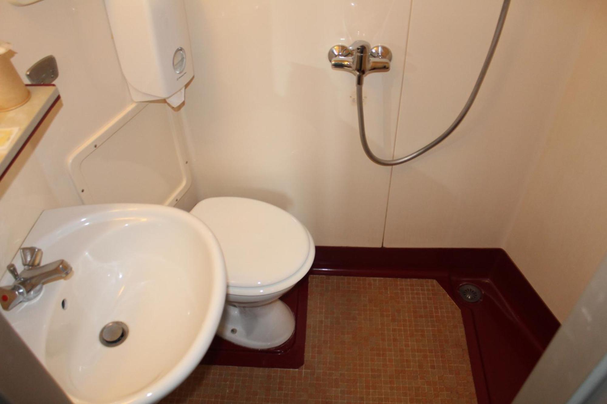 Hotel Des Pins Jullouville-les-Pins Pokój zdjęcie