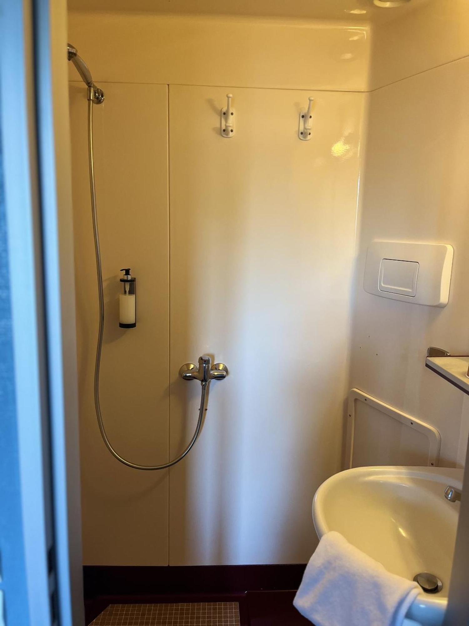Hotel Des Pins Jullouville-les-Pins Pokój zdjęcie